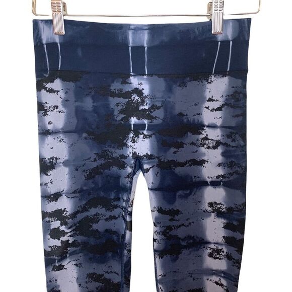 𝅺IVIVVA by Lululemon Breathe Energy Pant - Picture 3 of 12